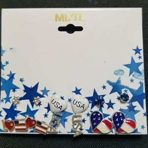 MixIt Patriotic I Love USA Earrings
